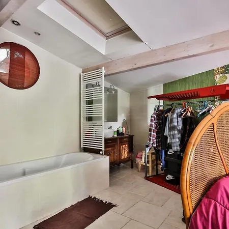 De 3 Chambres Avec Piscine Privee Jardin Clos Et Wifi A Hossegor A 4 Km De La